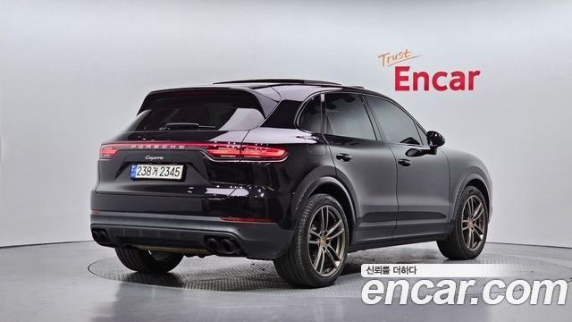 Porsche Cayenne 3.0 — пробег 56 018 км — фото 2 из 5