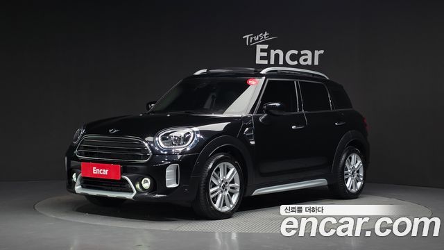 Mini Countryman Classic Plus Launch Pack 2nd Gen — пробег 9 268 км — фото 1 из 5