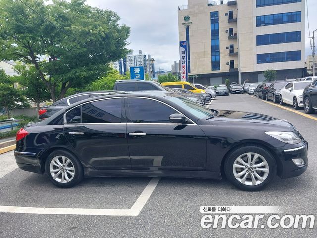 Hyundai Genesis из Кореи Encar