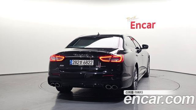 Maserati Quattroporte из Кореи Encar