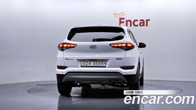 Hyundai Tucson Diesel 2.0 2WD Modern — пробег 171 809 км — фото 4 из 5