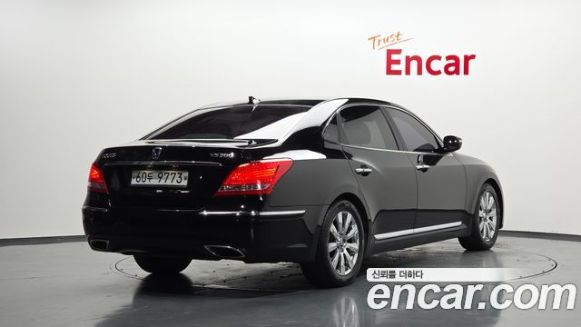 Hyundai Equus из Кореи Encar