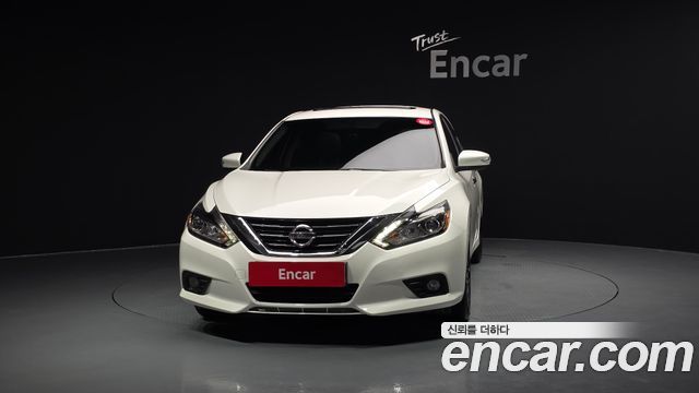 Nissan Altima из Кореи Encar