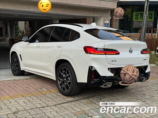 BMW X4 xDrive20i M Sport — пробег 4 600 км — фото 2 из 5