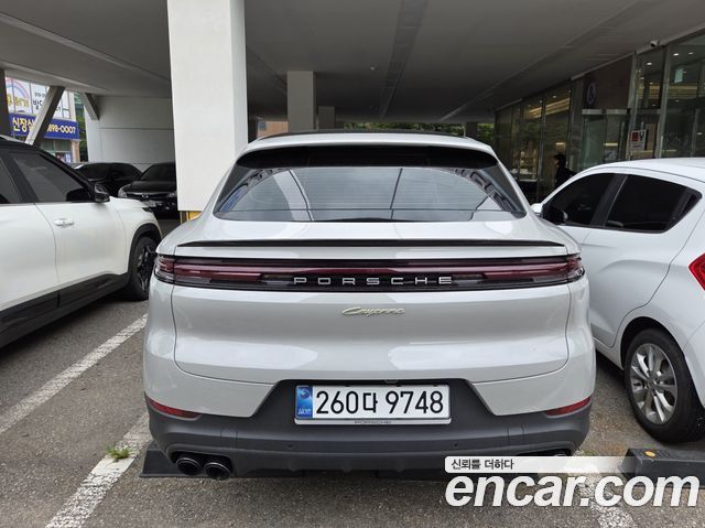 Porsche Cayenne 3.0 E-Hybrid Coupe — пробег 23 500 км — фото 4 из 5