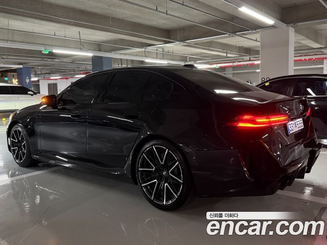 BMW M5 M5 Sedan — пробег 1 652 км — фото 4 из 5
