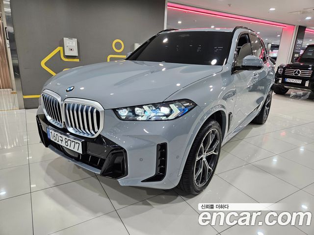 BMW X5 xDrive 30d M Sport — пробег 5 743 км — фото 1 из 5