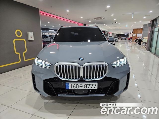 BMW X5 xDrive 30d M Sport — пробег 5 743 км — фото 3 из 5