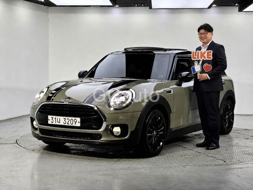 Mini Clubman Untied suit Edition 2nd — пробег 147 617 км — фото 1 из 5