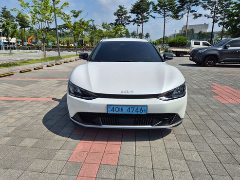 Kia EV6 Long Range Air — пробег 72 260 км — фото 3 из 5