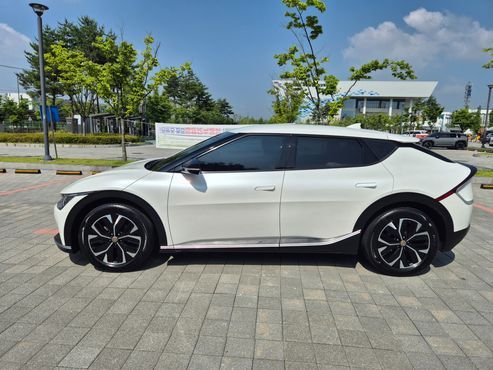 Kia EV6 Long Range Air — пробег 72 260 км — фото 5 из 5