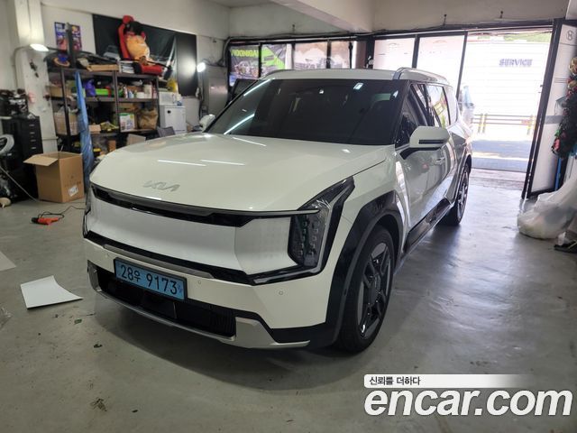 Kia EV9 из Кореи Encar