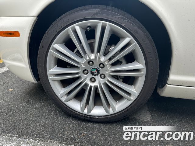 Jaguar XJ из Кореи Encar