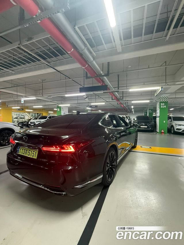 Lexus LS из Кореи Encar