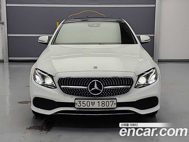 Mercedes-Benz E-Class из Кореи Encar