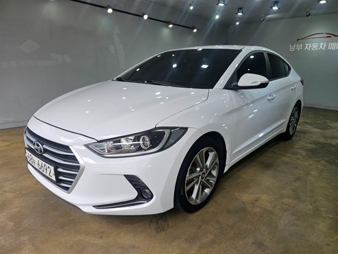 Hyundai AVANTE 1.6 GDI Value Plus — пробег 81 146 км — фото 1 из 5