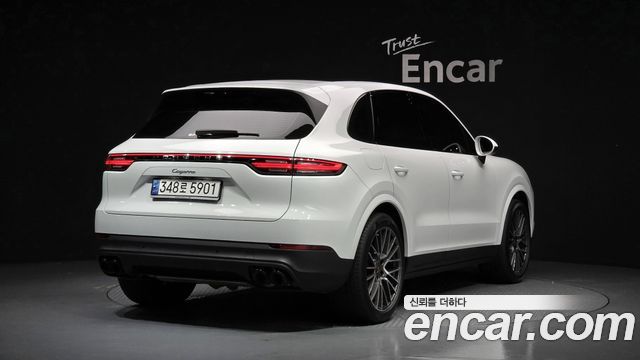 Porsche Cayenne 3.0 — пробег 19 141 км — фото 2 из 5