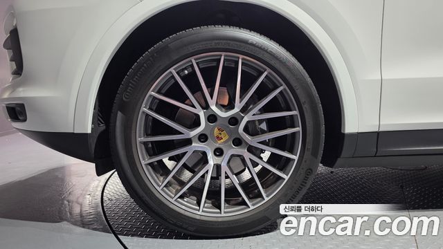 Porsche Cayenne 3.0 — пробег 19 141 км — фото 5 из 5