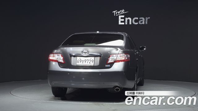 Toyota Camry Hybrid — пробег 96 698 км — фото 4 из 5