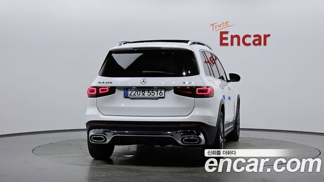 Mercedes-Benz GLB-Class из Кореи Encar