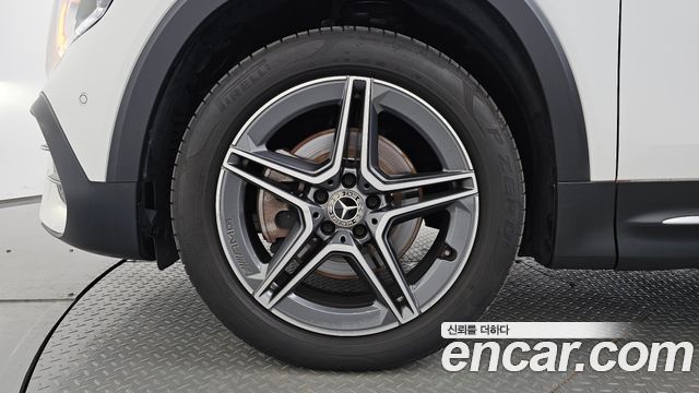 Mercedes-Benz GLB-Class из Кореи Encar