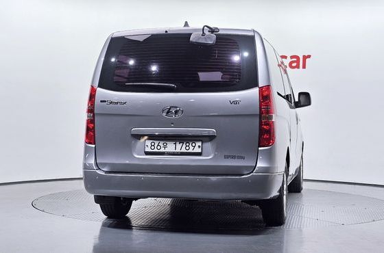 Hyundai Starex Van 5-Seater Modern — пробег 152 027 км — фото 4 из 5