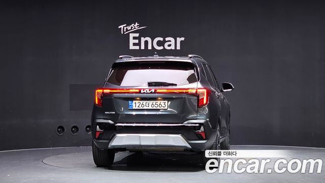 Kia Seltos из Кореи Encar