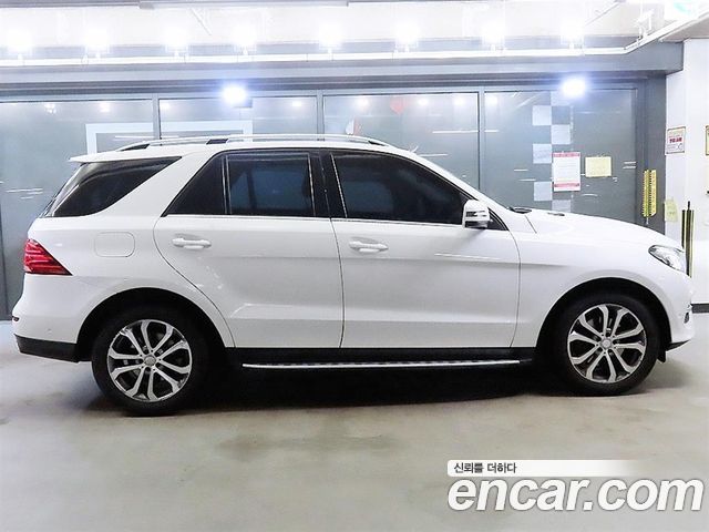 Mercedes-Benz GLE-Class GLE250 d 4MATIC — пробег 85 550 км — фото 3 из 5