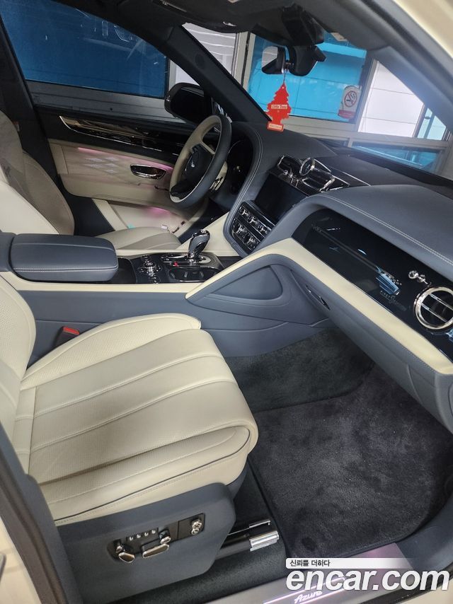 Bentley Bentayga из Кореи Encar