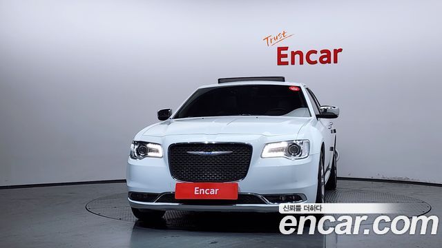 Chrysler 300C из Кореи Encar