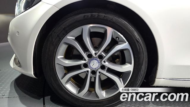 Mercedes-Benz C-Class из Кореи Encar