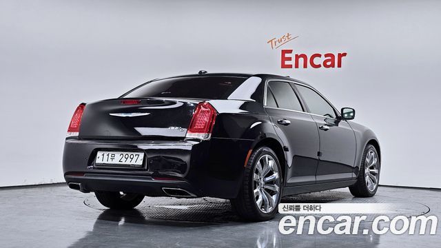 Chrysler 300C из Кореи Encar