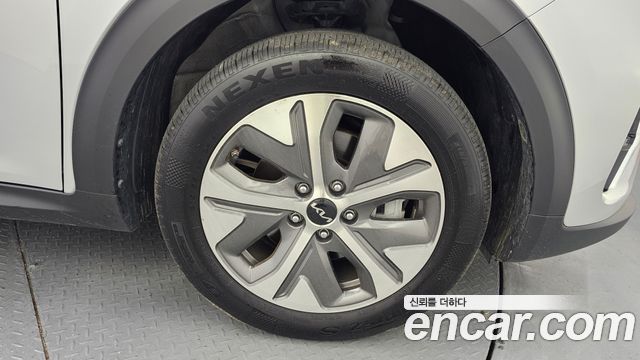Kia Niro из Кореи Encar