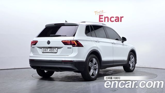 Volkswagen Tiguan 2.0 TDI 4Motion Prestige — пробег 146 487 км — фото 2 из 5