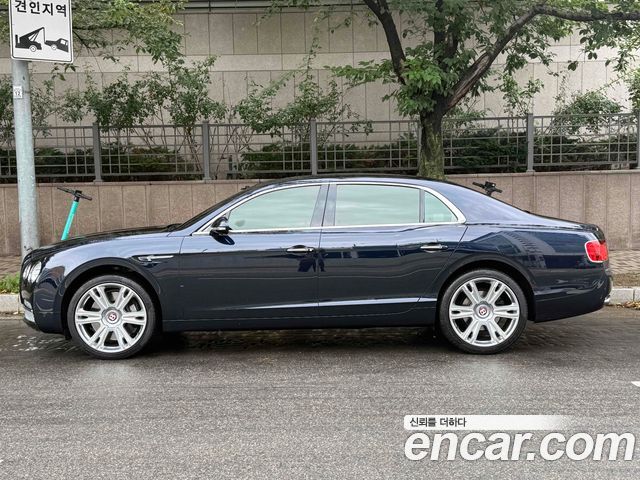 Bentley Flying Spur 4.0 — пробег 37 142 км — фото 4 из 5