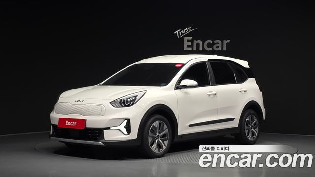 Kia Niro Light (Taxi Trim) — пробег 188 390 км — фото 1 из 5