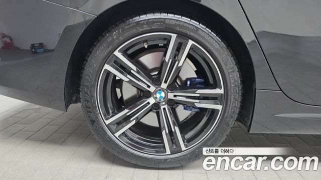BMW 3-Series 320i M Sport — пробег 6 350 км — фото 5 из 5