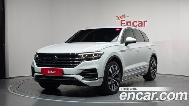 Volkswagen Touareg 4.0 TDI Prestige — пробег 55 318 км — фото 1 из 5