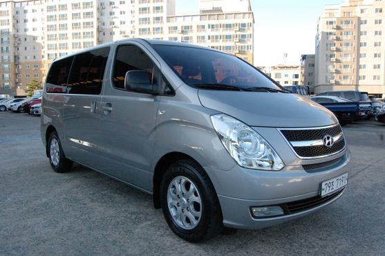 Hyundai Starex 12-Seater Wagon CVX Luxury — пробег 116 667 км — фото 1 из 5