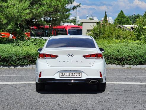 Hyundai Sonata 2.0 Smart — пробег 153 900 км — фото 2 из 5