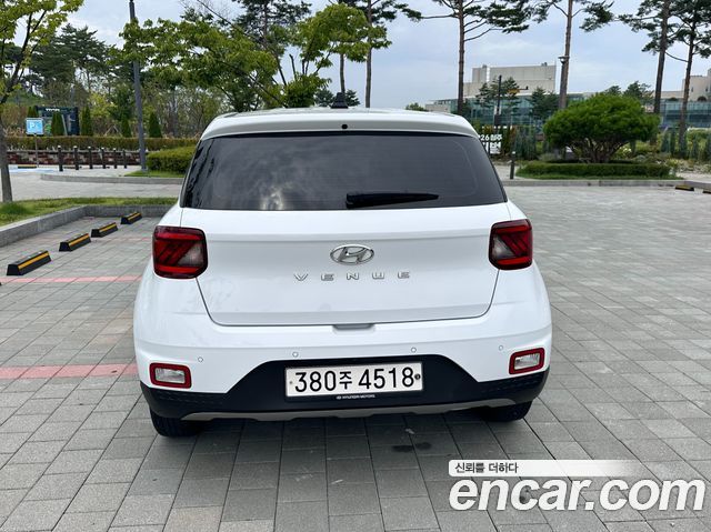 Hyundai Venue 1.6 Smart — пробег 93 472 км — фото 2 из 5
