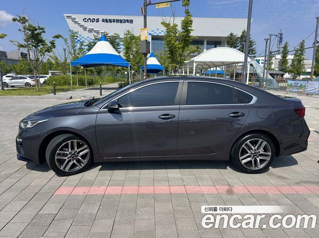 Kia K3 из Кореи Encar