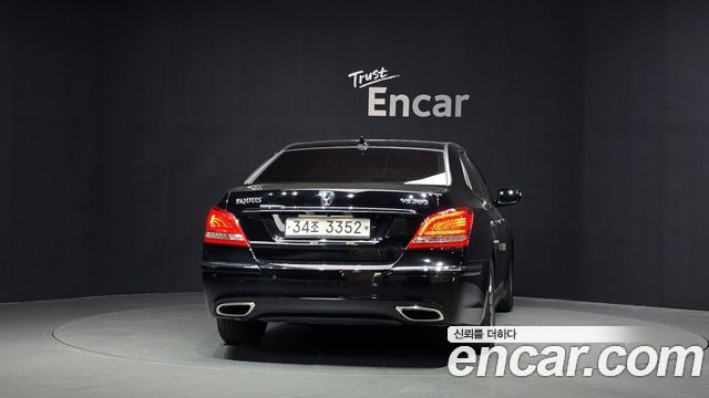 Hyundai Equus из Кореи Encar