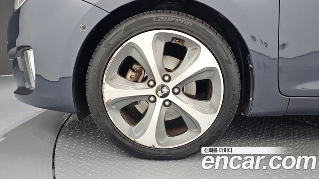 Kia Carens из Кореи Encar