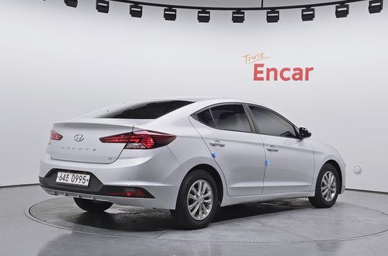 Hyundai AVANTE 1.6 Style — пробег 84 990 км — фото 2 из 5