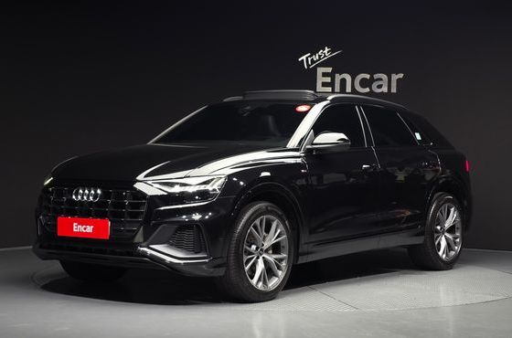 Audi Q8 55 TFSI Quattro Premium — пробег 80 385 км — фото 1 из 5