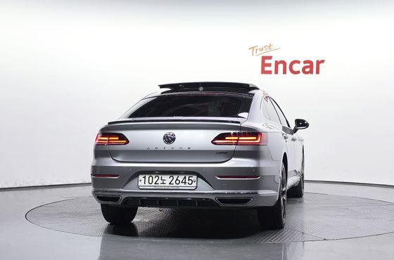 Volkswagen Arteon 2.0 TDI Prestige — пробег 107 237 км — фото 4 из 5