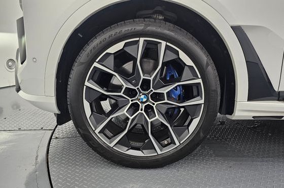 BMW X7 xDrive 40i M Sport 6STR — пробег 13 419 км — фото 5 из 5