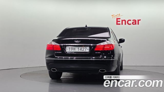 Hyundai Genesis из Кореи Encar