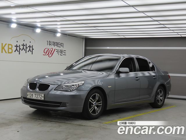 BMW 5-Series 520i Sedan — пробег 84 450 км — фото 1 из 5